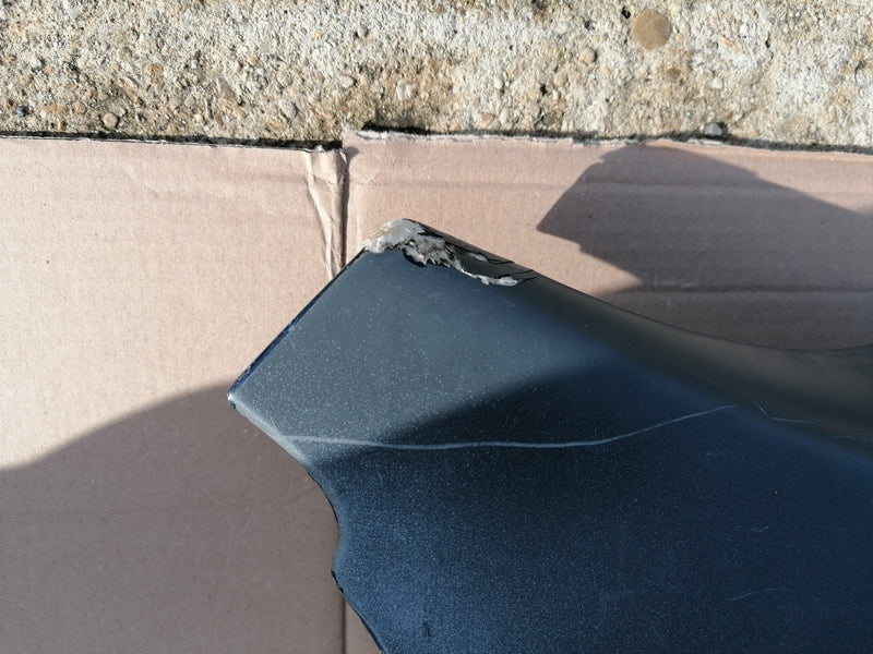 RIGHT FRONT WING FENDER ASSEMBLY