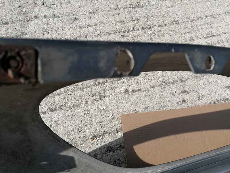 RIGHT FRONT WING FENDER ASSEMBLY