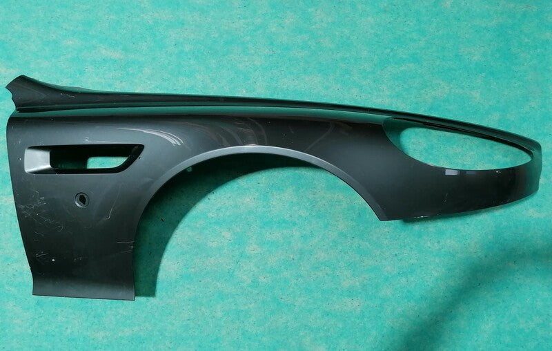 RIGHT FRONT WING FENDER ASSEMBLY