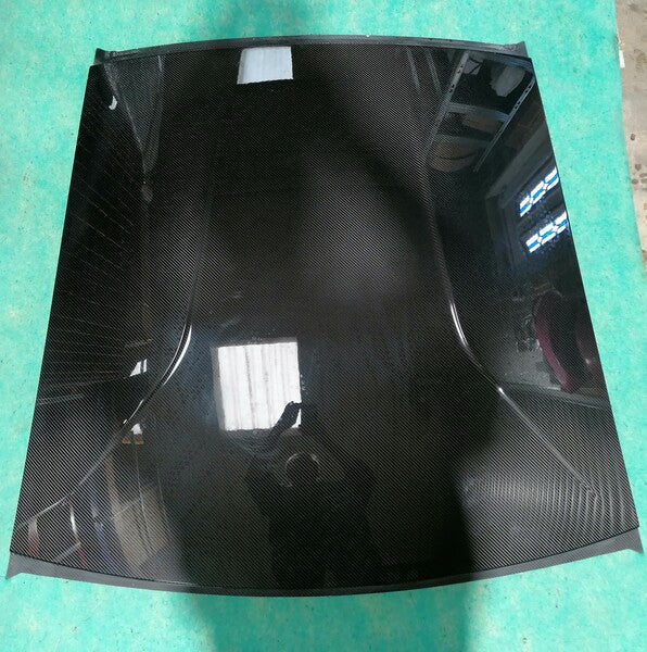 Image of CARBON FIBRE ROOF PANEL VISIBLE CARBON HIGH GLOSS