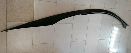 CARBON FIBRE RIGHT SIDE CANTRAIL FINISHER