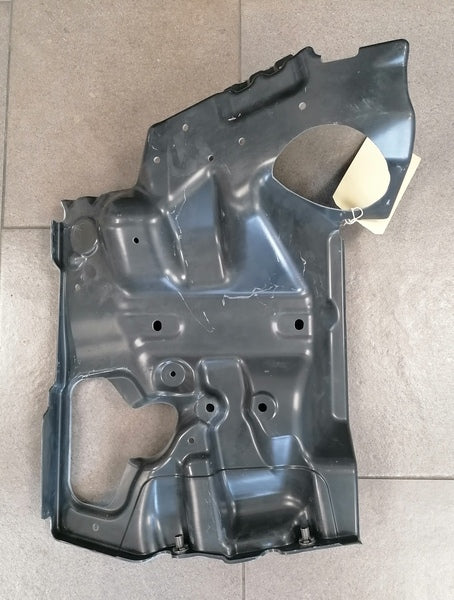 AIR GUIDE PANEL RIGHT HAND