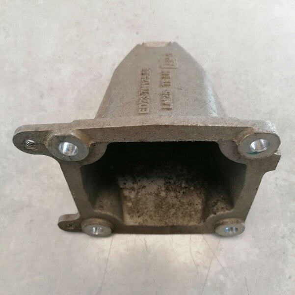 Image of LEFT REAR SUBFRAME GEARBOX TRANSMISSION MOUNT