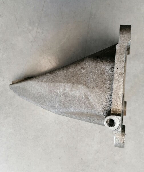 LEFT REAR SUBFRAME GEARBOX TRANSMISSION MOUNT