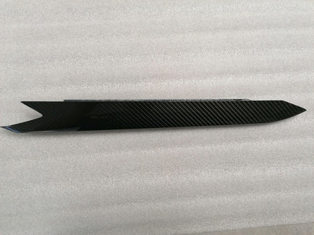 Image of CARBON FIBRE LEFT FRONT WING FENDER STRAKE
