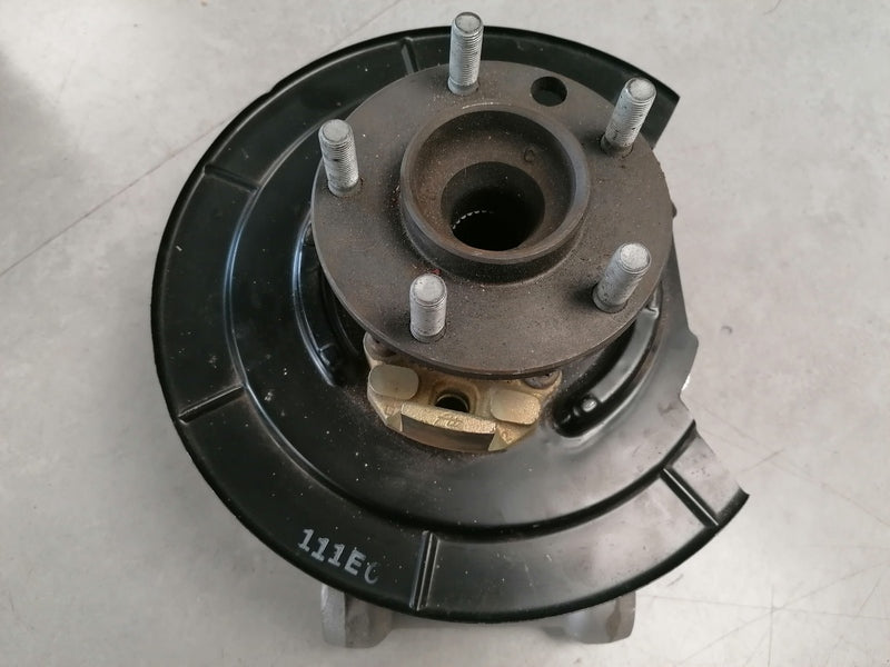 Image of RIGHT REAR SUSPENSION UPRIGHT KNUCKLE/HUB CARRIER