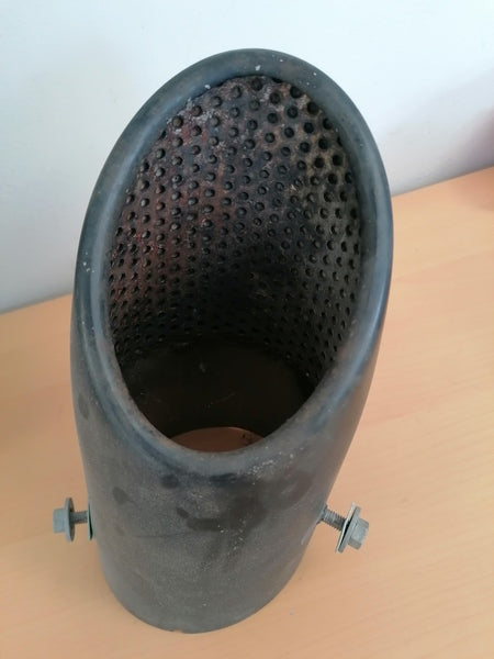 REAR LEFT HAND OUTBOARD TAIL PIPE FINISHER