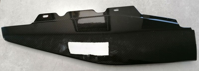 Image of RIGHT SIDE SILL CLADDING CARBON FIBRE