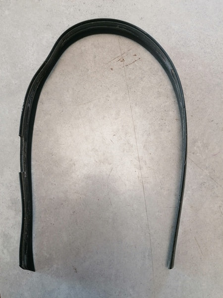 LEFT FRONT DOOR MARGIN SEAL