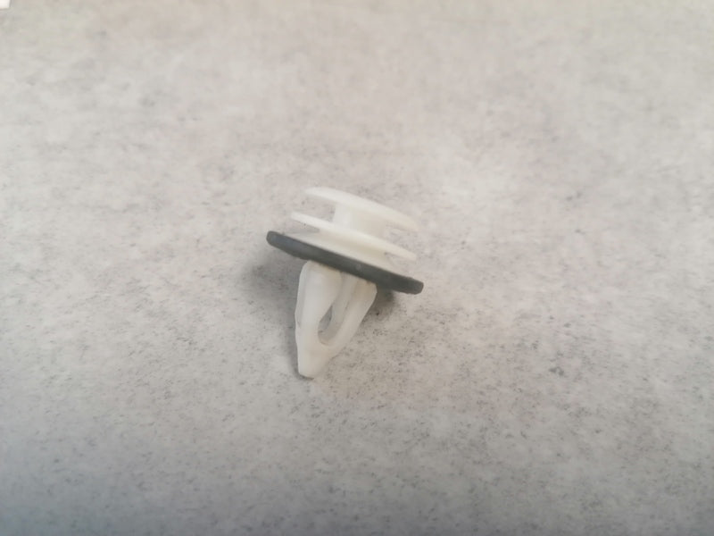 Image of DOOR TRIM CLIP