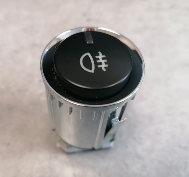 REAR FOG LIGHT SWITCH