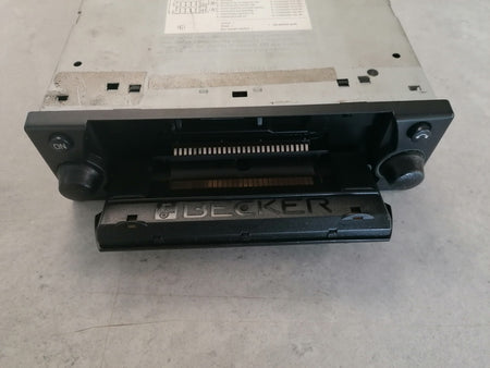 RADIO CASSETTE PLAYER