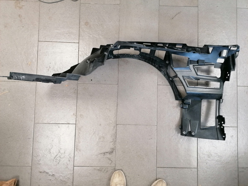 RIGHT FRONT INNER WING FENDER  CARRIER