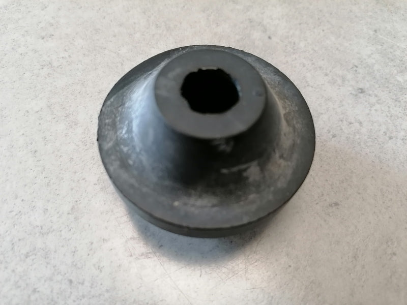 Image of RADIATOR COOLING - RUBBER MOUNTING BUSH