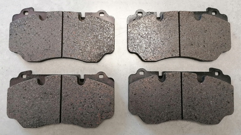 FRONT DISC BRAKE PADS FOR CARBON CERAMIC DISCS