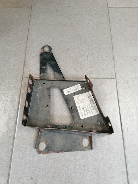 Image of LEFT FRONT HEADLAMP HEADLIGHT LIGHT SUPPORT BRACKET