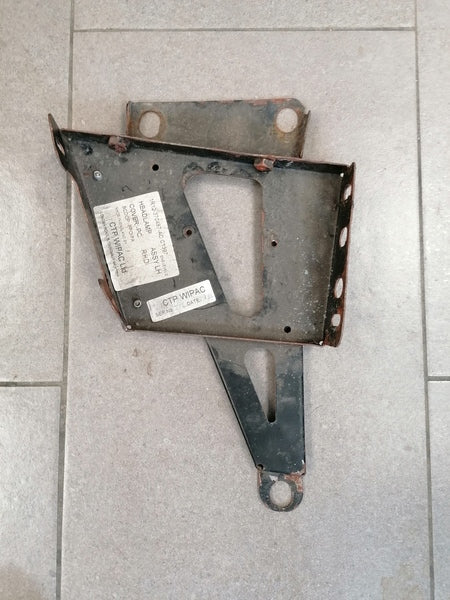 Image of LEFT FRONT HEADLAMP HEADLIGHT LIGHT SUPPORT BRACKET
