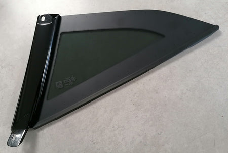 Image of RIGHT REAR QUARTER WINDOW GLASS