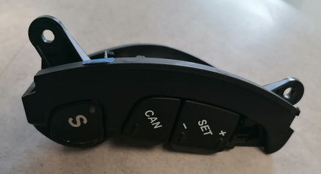 Image of STEERING WHEEL SWITCH FD33 CRUISE CONTROL