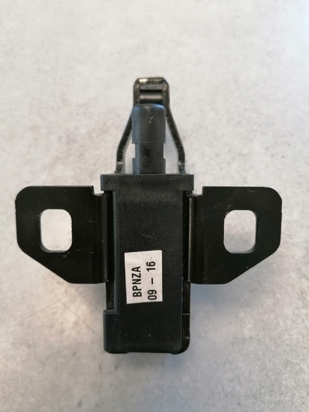 Image of TONNEAU ROOF STRIKER MECHANISM ASSEMBLY