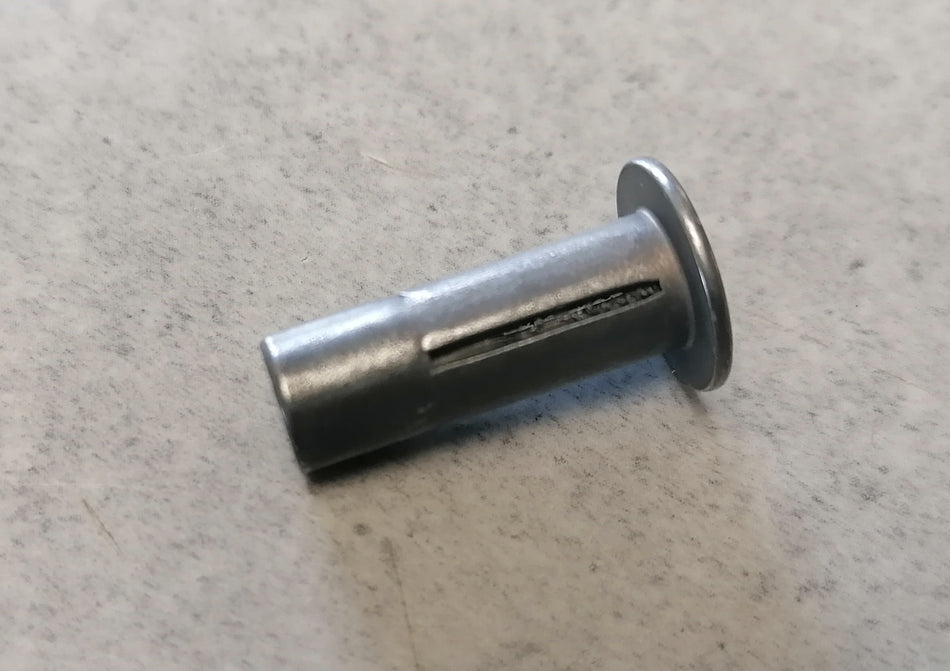 Insert M5, for bumper