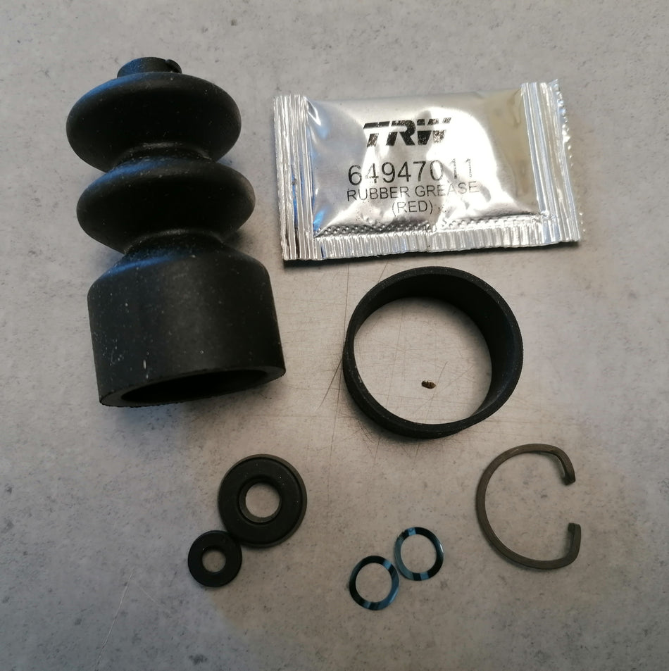 Service Seal Kit for Clutch Master Cylinder