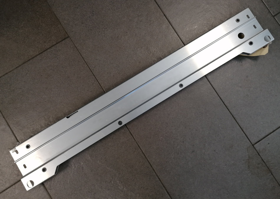 RADIATOR LOWER SUPPORT