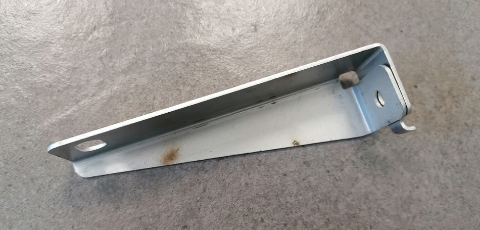 BRACKET, LOWER FRONT
SPLITTER, RH