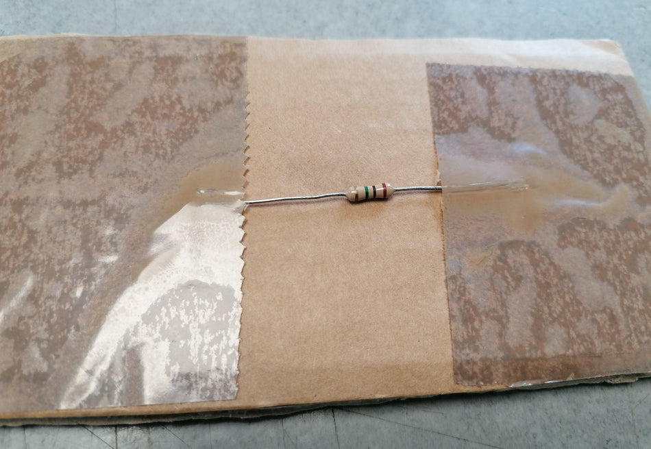 Resistor, 1 meg ohm Delay unit