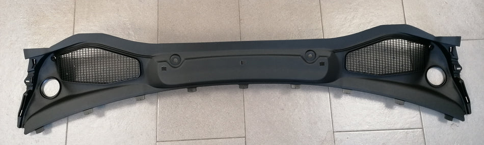 LEAF SCREEN MAIN BODY SCUTTLE PANEL