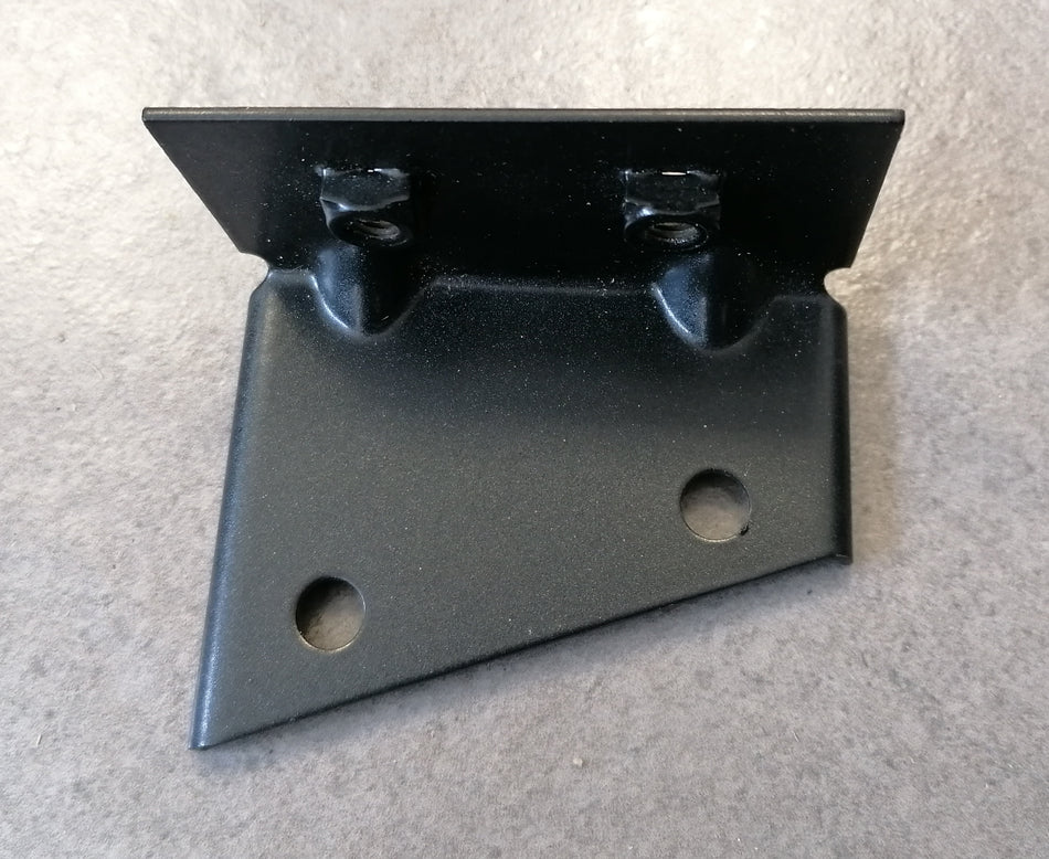 Bracket assembly, side lower - RH