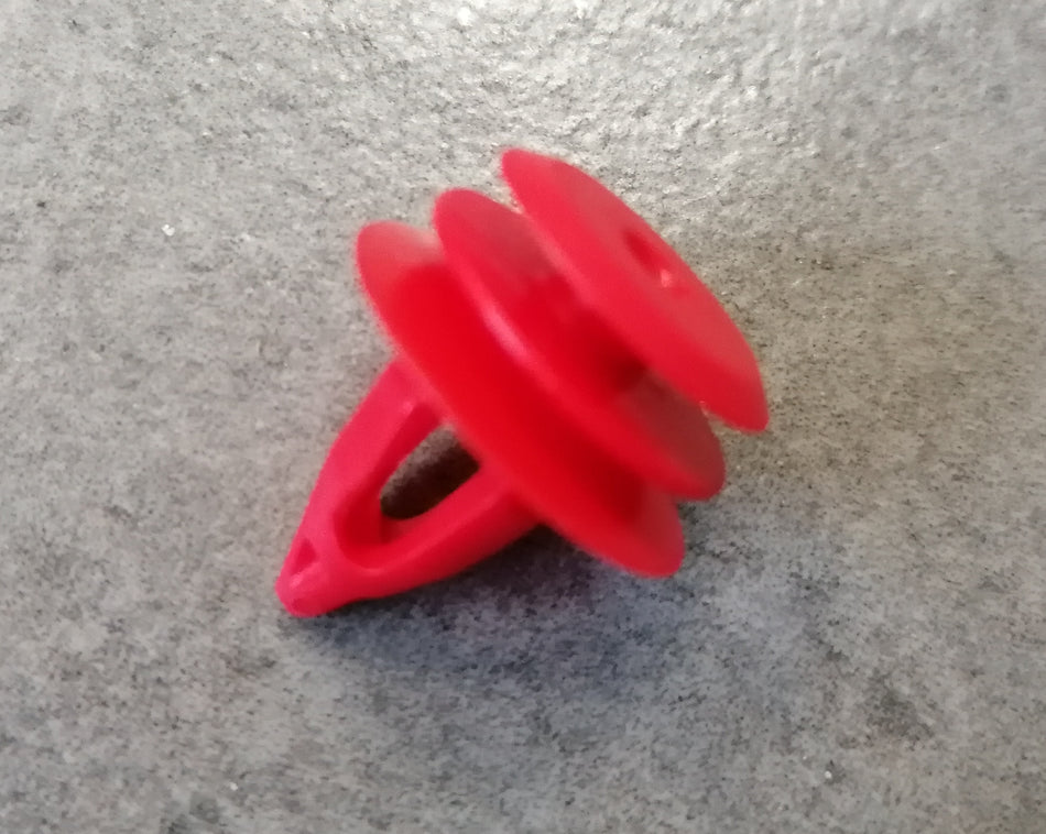 TRIM PIN, 8.0mm x 1.5, PLASTIC