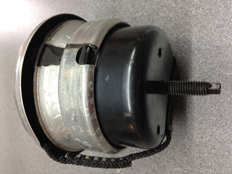 ENGINE MOUNTING HYDRAMOUNT FRONT