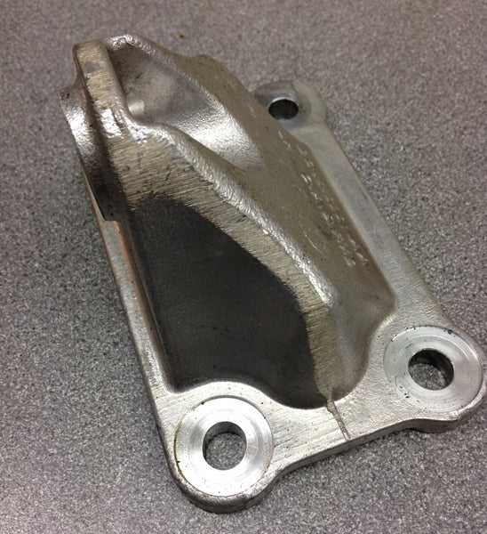 FRONT ENGINE MOUNT LEFT HAND