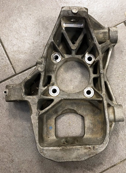 Image of RIGHT FRONT SUSPENSION KNUCKLE