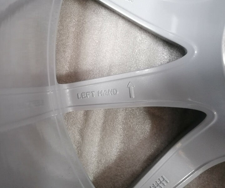 Image of 20" LEFT FRONT ALLOY WHEEL