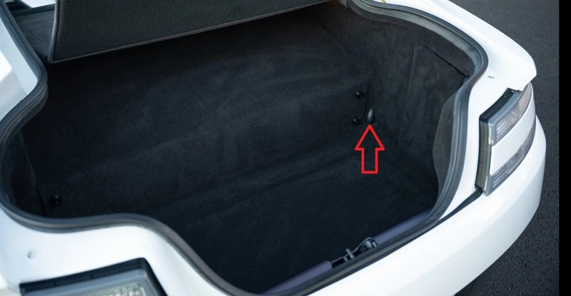 Image of RIGHT HAND REAR SUBFRAME BOLT COVER