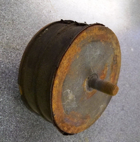 Image of ENGINE MOUNT RIGHT HAND