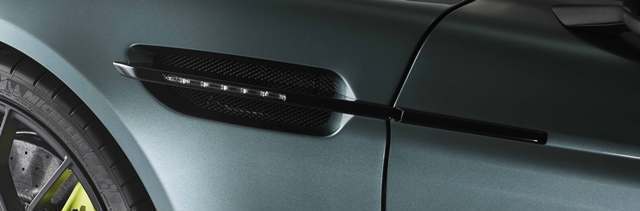 Image of CARBON FIBRE FENDER SIDE STRAKE - PAIR